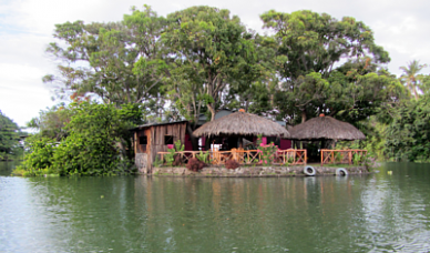 Islands on the massive Lake Nicaragua