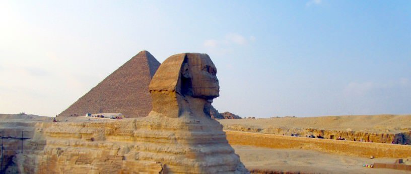 What's more famous? The Sphinx or the Pizza Hut across the street from it?