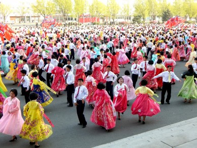 Mass Dancing In Pyongyang
