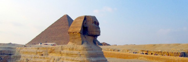What's more famous? The Sphinx or the Pizza Hut across the street from it?